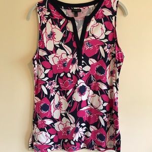 Talbots Top -- Size Medium